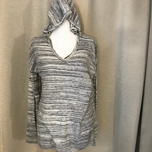 Comfy, Slouchy Hoodie Pullover Shirt - Black and White - Picture 2 of 3